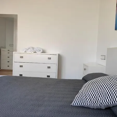 Piso Cerca Universidades Y Playa Lägenhet